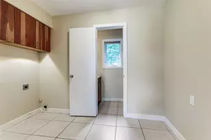 237 Woodcrest Dr, Richardson, TX 75080 - Photo 17