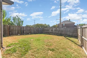 2212 Heritage Cir, Carrollton, TX 75006 - Photo 19