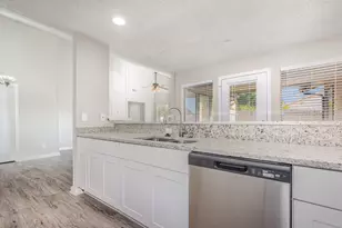 2212 Heritage Cir, Carrollton, TX 75006 - Photo 33