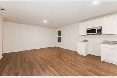 2213 Dillard Street, Fort Worth, TX 76105 - Photo 5