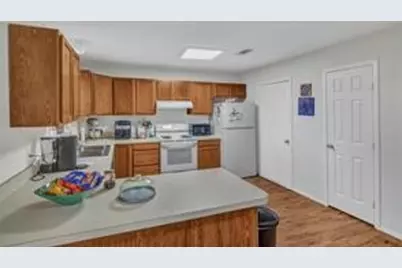 307 N Jordan Street, Whitesboro, TX 76273 - Photo 17