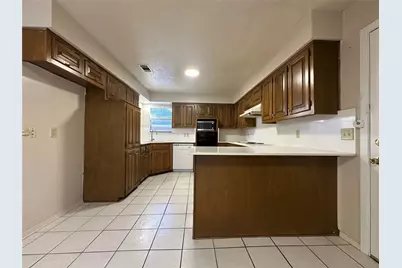 1900 Treehouse Lane, Plano, TX 75023 - Photo 7