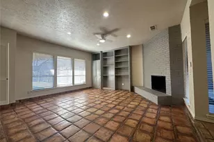 1900 Tree House Ln, Plano, TX 75023 - Photo 3