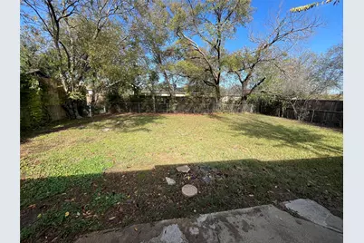 13229 Valley Forge Circle, Balch Springs, TX 75180 - Photo 25