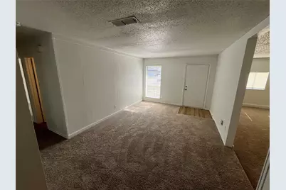 13229 Valley Forge Circle, Balch Springs, TX 75180 - Photo 5