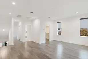 1771 Mccoy St, Dallas, TX 75204 - Photo 9