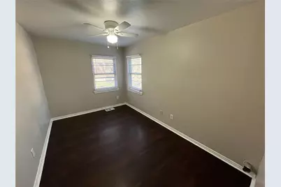 1319 Hansboro Avenue, Dallas, TX 75224 - Photo 9