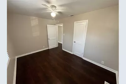 1319 Hansboro Avenue, Dallas, TX 75224 - Photo 15