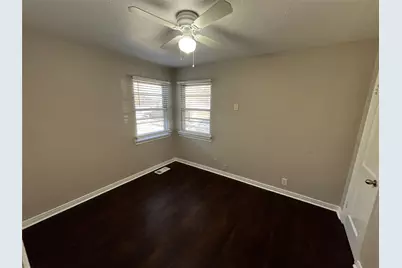 1319 Hansboro Avenue, Dallas, TX 75224 - Photo 11