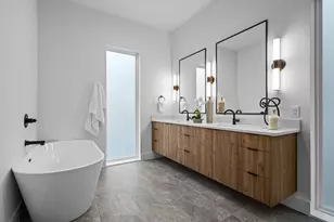 1014 Grandview Ave, Dallas, TX 75223 - Photo 19