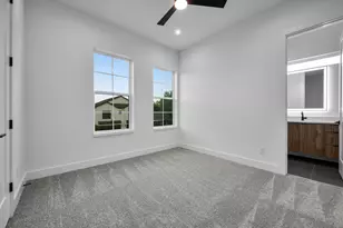 1014 Grandview Ave, Dallas, TX 75223 - Photo 23