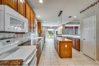 400 Brook View Court, Prosper, TX 75078 - Photo 9