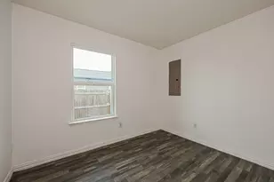 1216 E Powell Ave, Fort Worth, TX 76104 - Photo 15