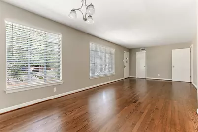 511 Classen, Dallas, TX 75218 - Photo 5