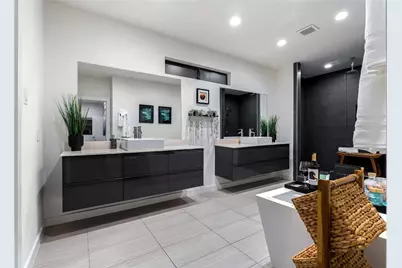 1002 Mobile Street #1, Dallas, TX 75208 - Photo 23