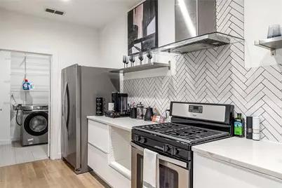 1002 Mobile Street #1, Dallas, TX 75208 - Photo 19