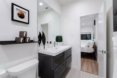 1002 Mobile Street #1, Dallas, TX 75208 - Photo 25