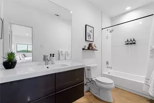 1002 Mobile St, Dallas, TX 75208 - Photo 9