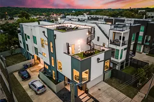 1002 Mobile St, Dallas, TX 75208 - Photo 1