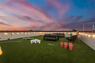 1002 Mobile St, Dallas, TX 75208 - Photo 33