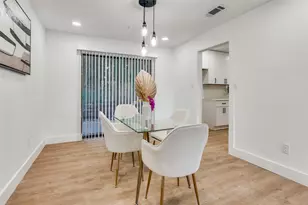 5204 Blue Valley Ct, Fort Worth, TX 76112 - Photo 7