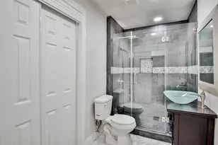 1722 Northbrook Ct, Arlington, TX 76012 - Photo 13