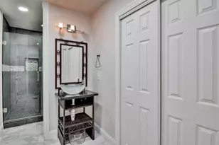 1722 Northbrook Ct, Arlington, TX 76012 - Photo 17