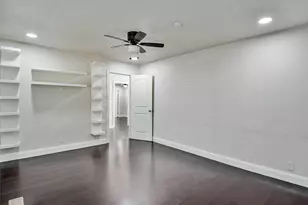 1722 Northbrook Ct, Arlington, TX 76012 - Photo 11