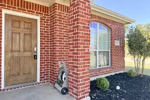 325 Rock Hill Dr, Crowley, TX 76036 - Photo 1