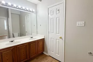 325 Rock Hill Dr, Crowley, TX 76036 - Photo 17