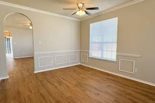 325 Rock Hill Dr, Crowley, TX 76036 - Photo 11