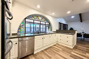 500 S Washington St, Pilot Point, TX 76258 - Photo 9