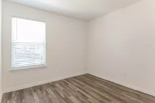 1117 Jones St, Greenville, TX 75401 - Photo 15