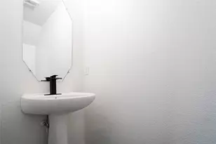 4917 Captains Pl, Garland, TX 75043 - Photo 5