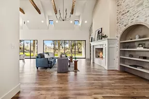 513 Royal Santana Run, Weatherford, TX 76087 - Photo 5