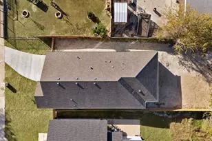 1023 E Allen Ave, Fort Worth, TX 76104 - Photo 5