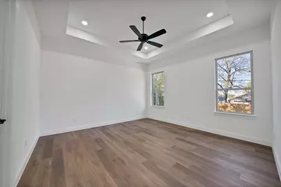 1023 E Allen Avenue, Fort Worth, TX 76104 - Photo 21