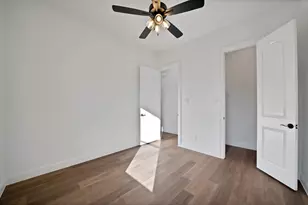 1023 E Allen Ave, Fort Worth, TX 76104 - Photo 29