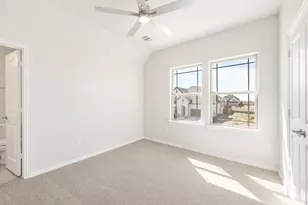 14450 McClint St, Pilot Point, TX 76258 - Photo 33