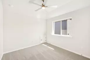 14450 McClint St, Pilot Point, TX 76258 - Photo 29