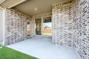 14450 McClint St, Pilot Point, TX 76258 - Photo 31