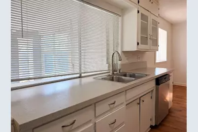 604 Mesquite Avenue, Crowley, TX 76036 - Photo 5