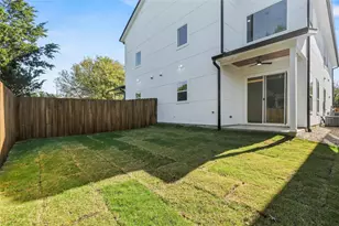 5847 Millar Dr, Dallas, TX 75236 - Photo 17