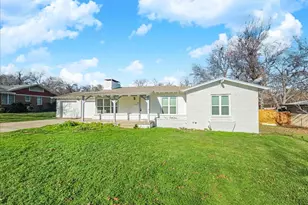 7015 Dover Ln, Richland Hills, TX 76118 - Photo 3