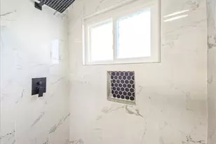 7015 Dover Ln, Richland Hills, TX 76118 - Photo 19