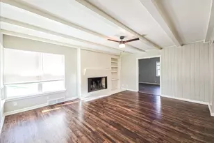 7015 Dover Ln, Richland Hills, TX 76118 - Photo 7