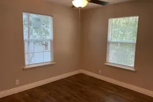 330 W Morgan St, Denison, TX 75020 - Photo 3