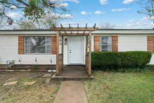 707 N Walnut St, Weatherford, TX 76086 - Photo 3