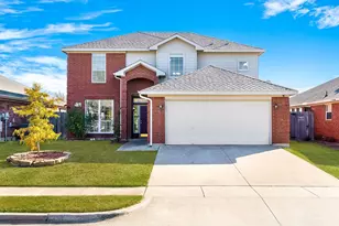 2400 Rushing Springs Dr, Fort Worth, TX 76118 - Photo 3