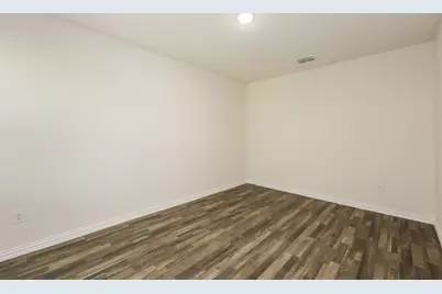 3111 McDermott Avenue, Dallas, TX 75215 - Photo 13